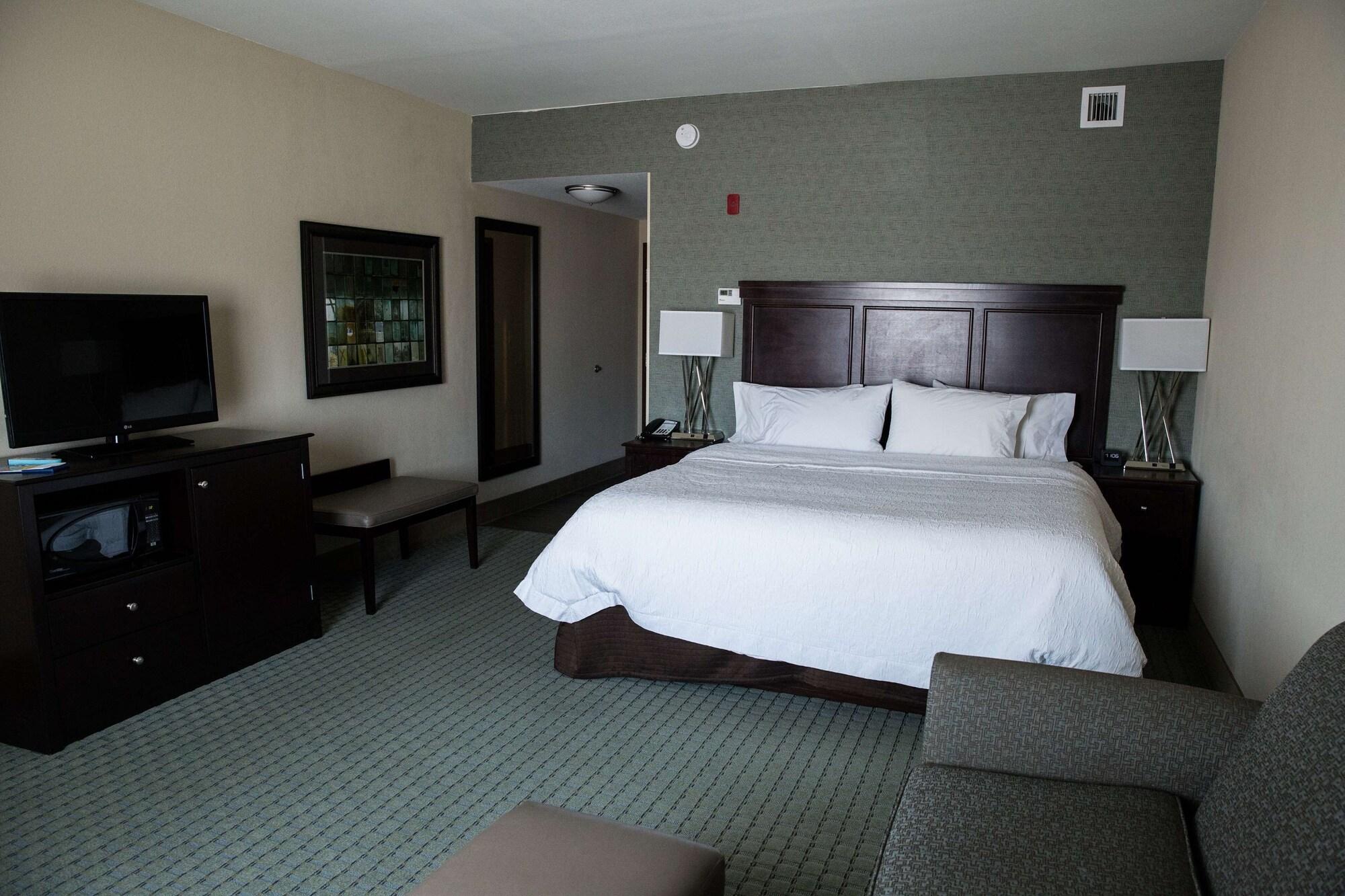 Hampton Inn & Suites Bismarck Northwest Eksteriør bilde